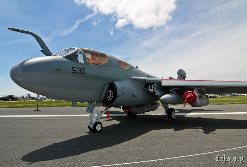 IMG_6601_800.jpg - Static display of an EA-6B Prowler