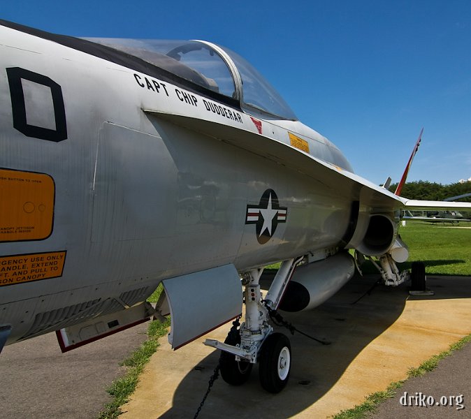 IMG_9671_800.jpg - The nose of F/A-18A Salty Dog 120 on display