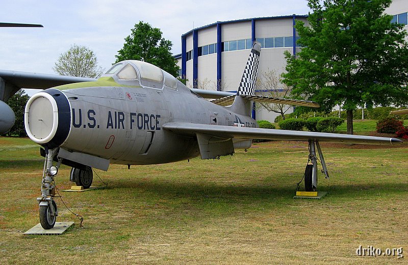 IMG_0040.JPG - F-84F Thunderstreak
