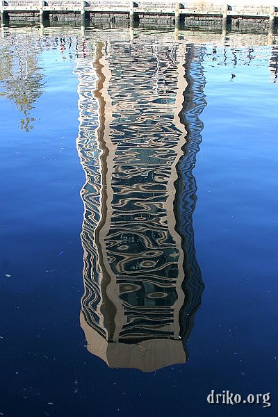 IMG_8359.JPG - An unusual view of Baltimore's World Trade Center