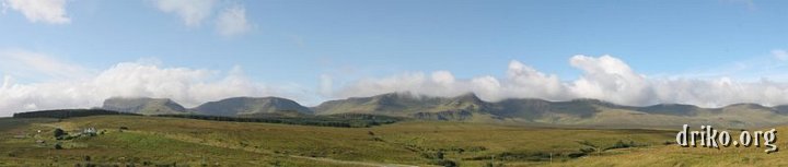 LealtPanorama1-wideangle.JPG - A panorama looking west from Lealt; wide-angle version of previous
